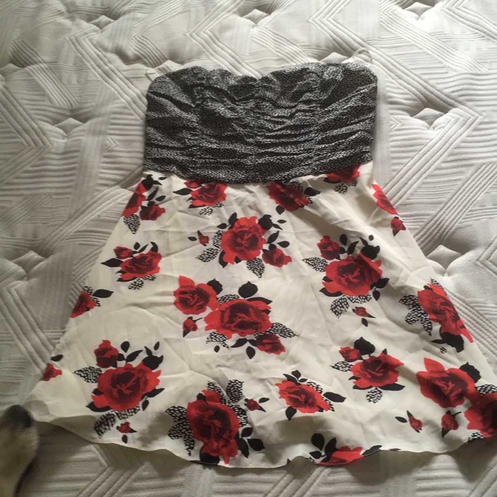 Guess Rose and polka dot dress